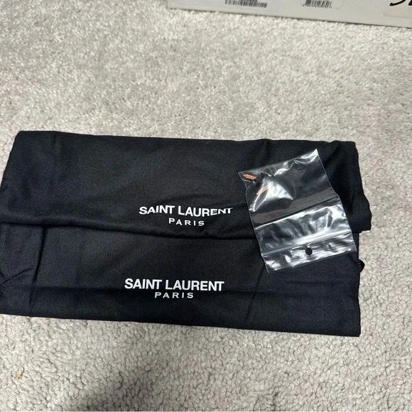 YSL Yves Saint Laurent Tribute Patent T-Strap Platform Sandal Size 35.5 (EU) - Picture 6 of 16